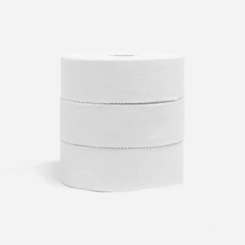 3pak-25mm-poly-cotton-pp Poly Cotton sportstape 2,5 cm - 3-pak slidstærk tape til håndled